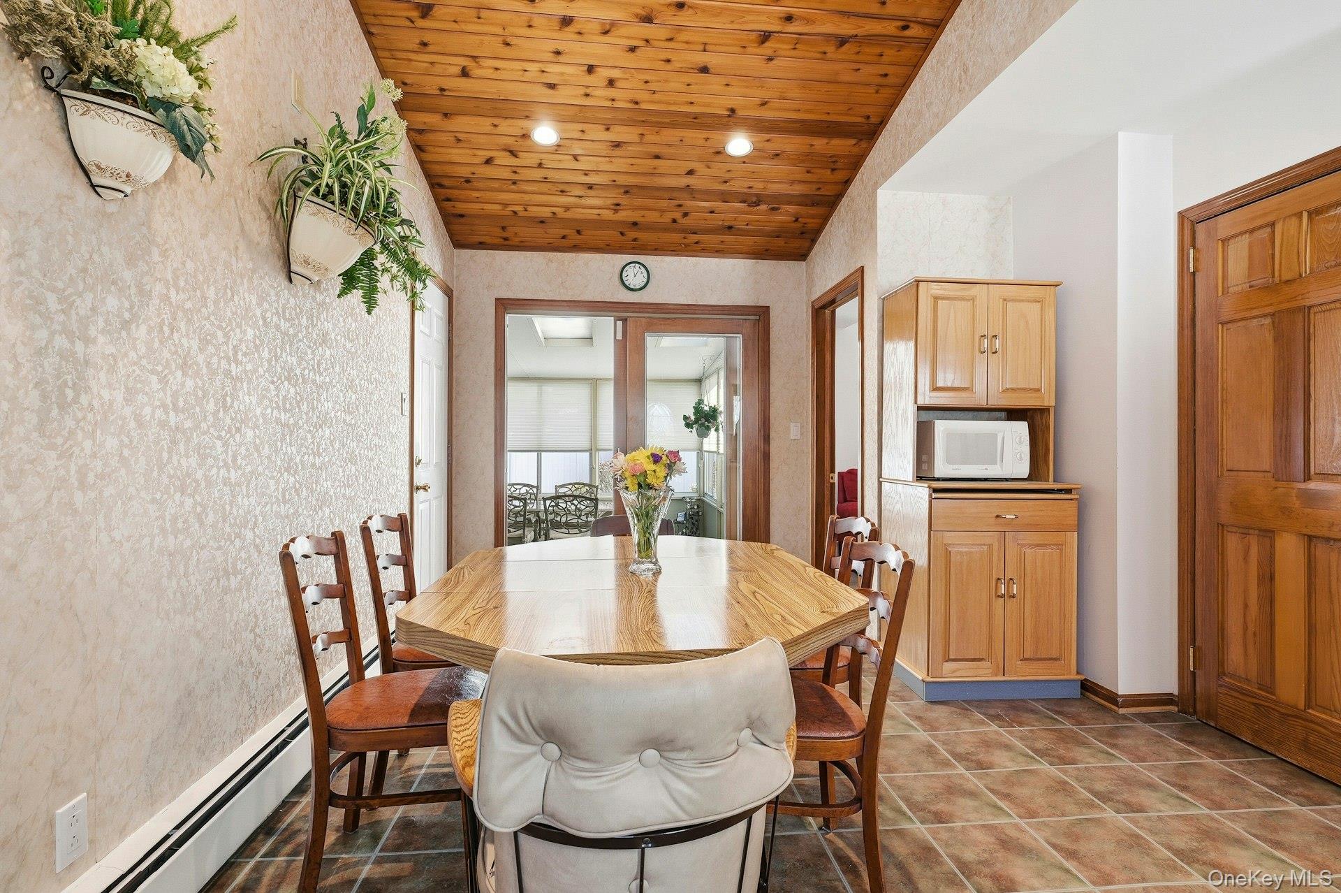 #15 photo, 1461 Briard Street, Wantagh , NY 11793