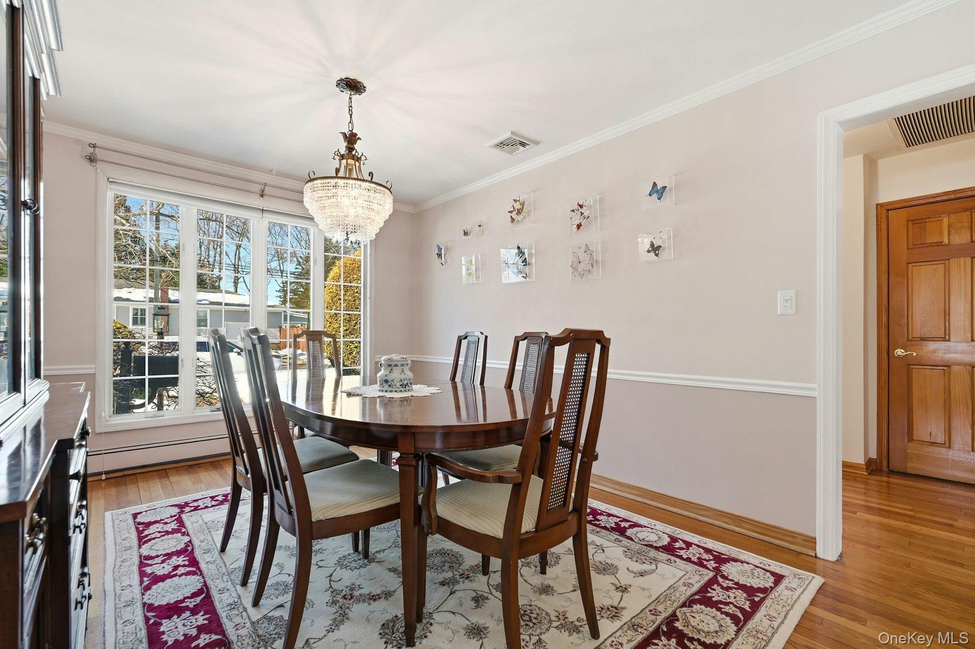 #9 photo, 1461 Briard Street, Wantagh , NY 11793