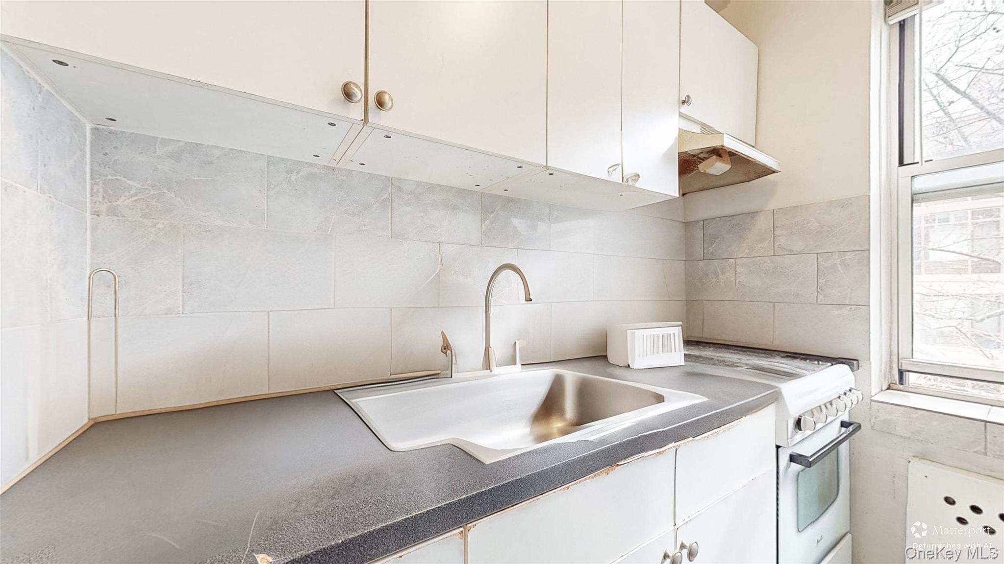 #16 photo, 105-25 64th Avenue, Forest Hills , NY 11375