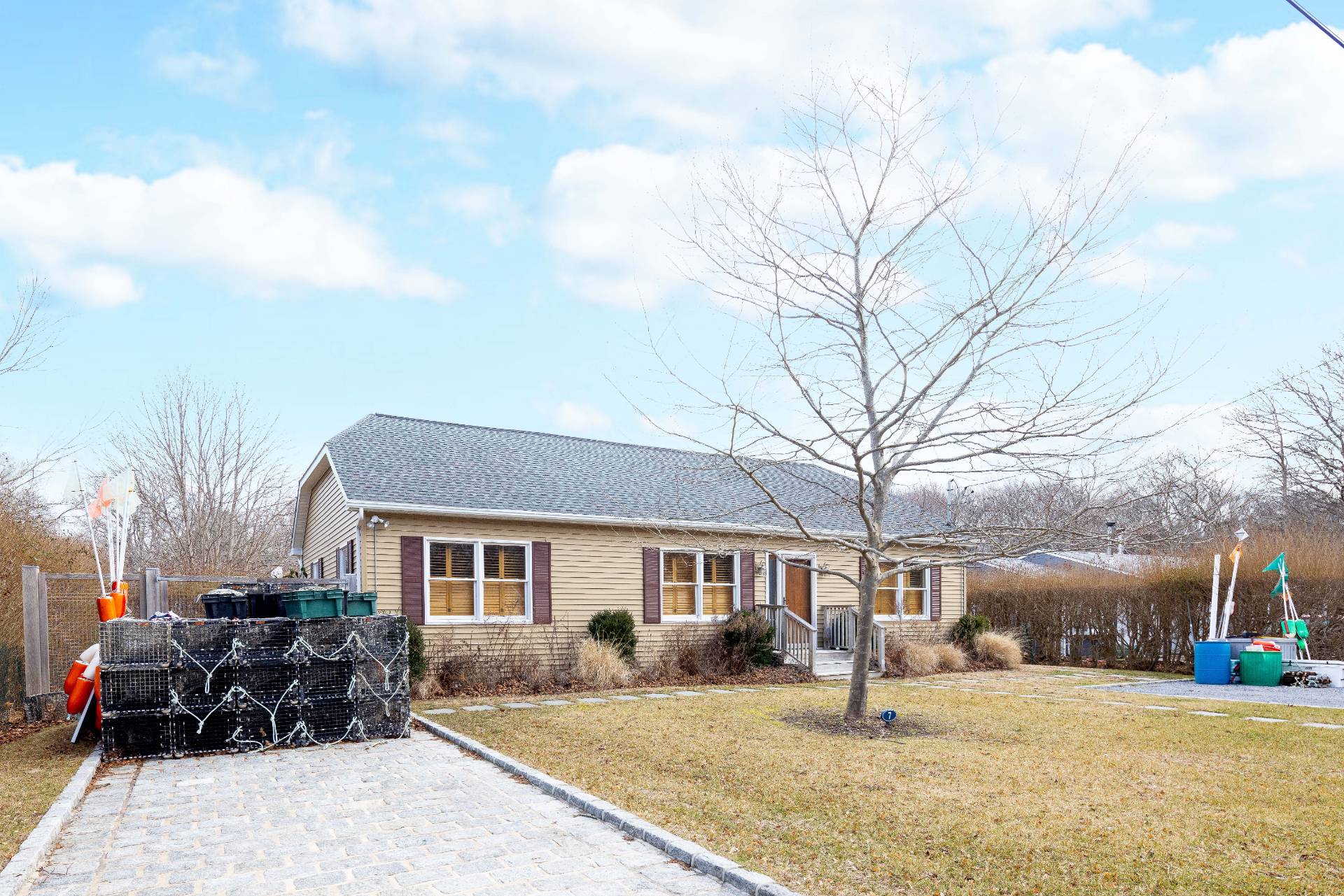 #1 photo, 7 WASHINGTON AVE, East Hampton , NY 11954