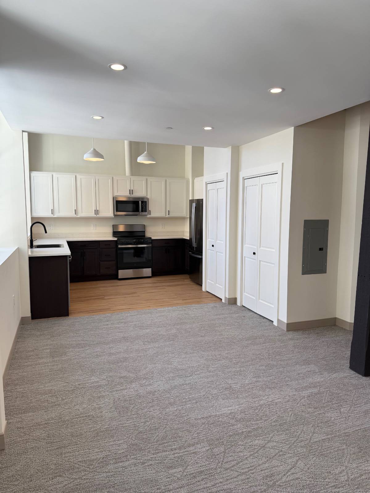 #4 photo, 1117 W Fayette Street, #316, 纽约州 Syracuse , NY 13204