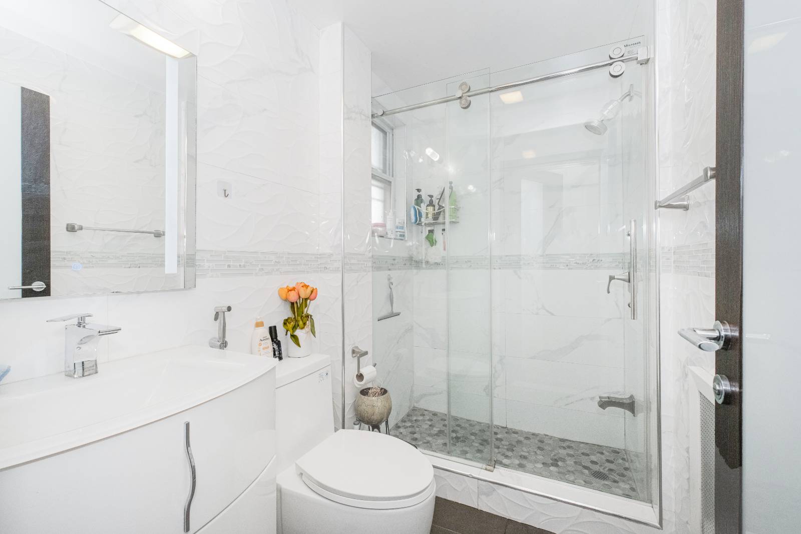 #13 photo, 2758 East 26th St., Sheepshead Bay , NY 11235