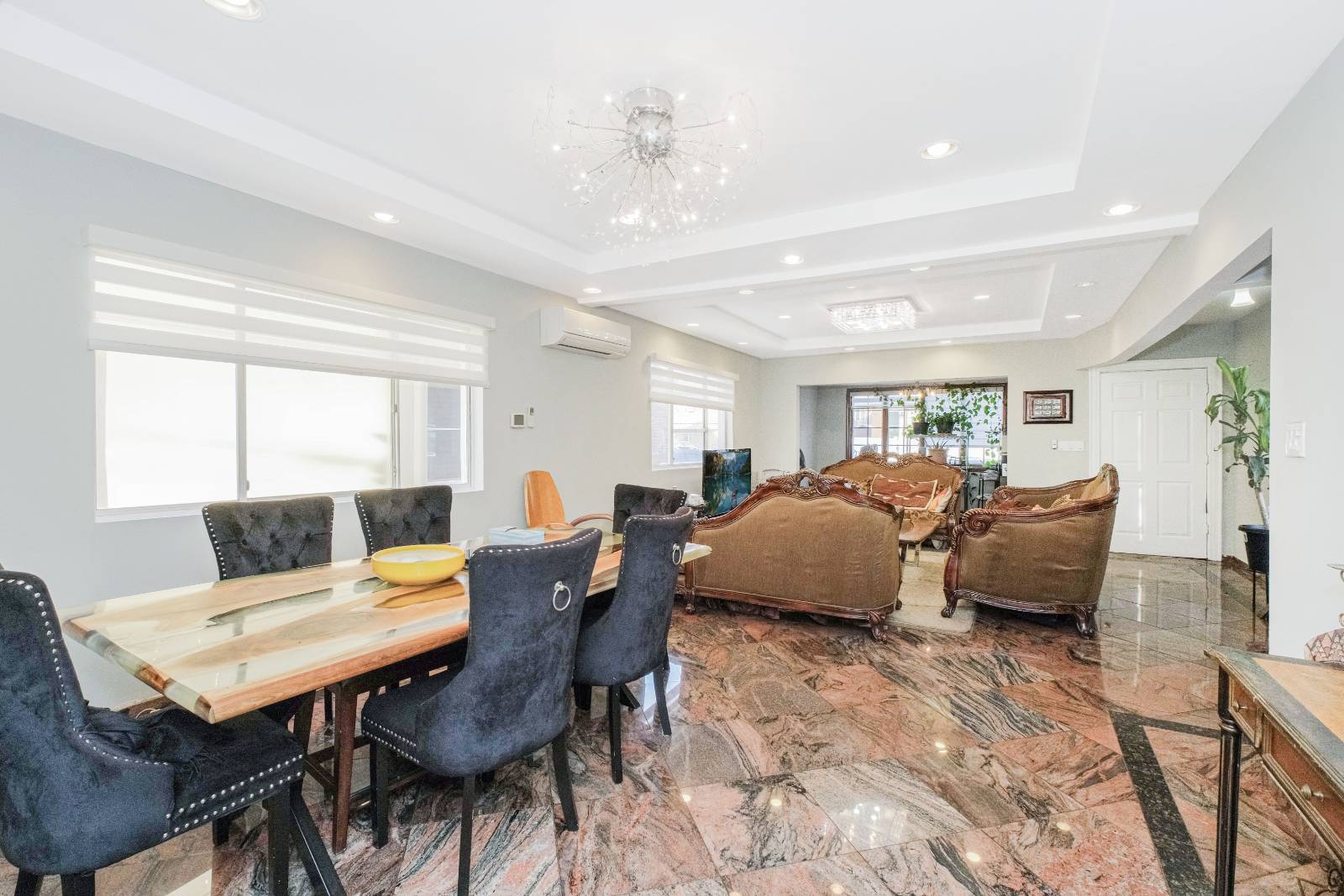 #8 photo, 2758 East 26th St., Sheepshead Bay , NY 11235