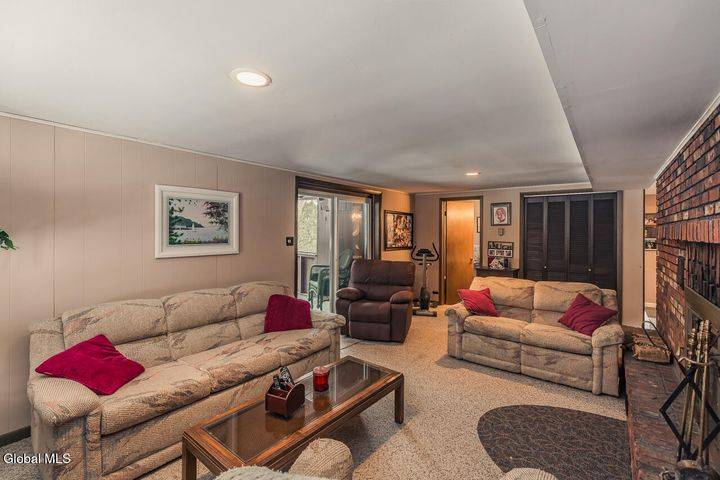 #22 photo, 32 Albea Dr., Hagaman , NY 12010