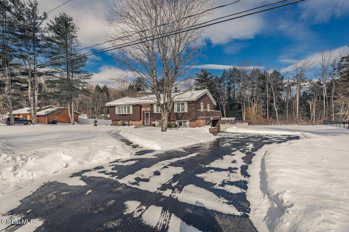 #41 photo, 32 Albea Dr., Hagaman , NY 12010