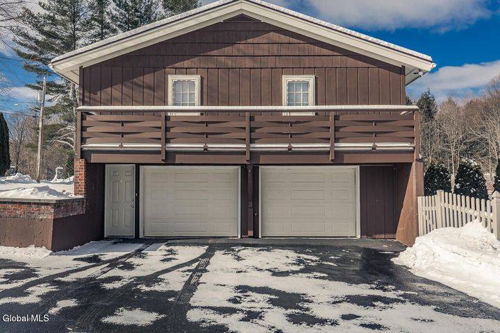 #47 photo, 32 Albea Dr., Hagaman , NY 12010