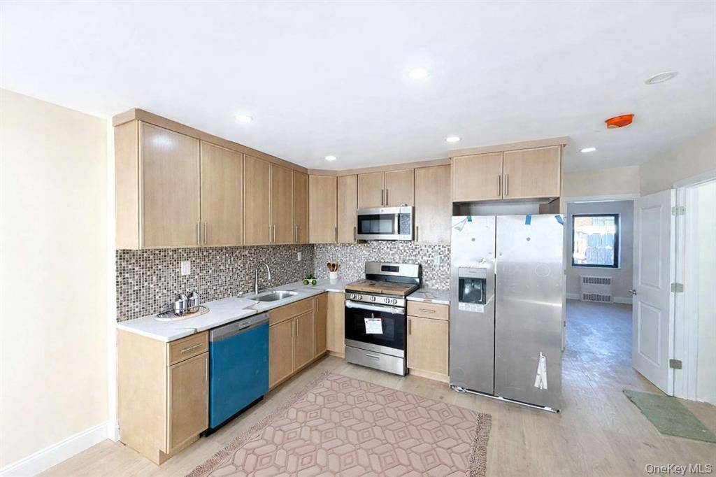 #2 photo, 73-05 Cook Ave, Middle Village , NY 11379