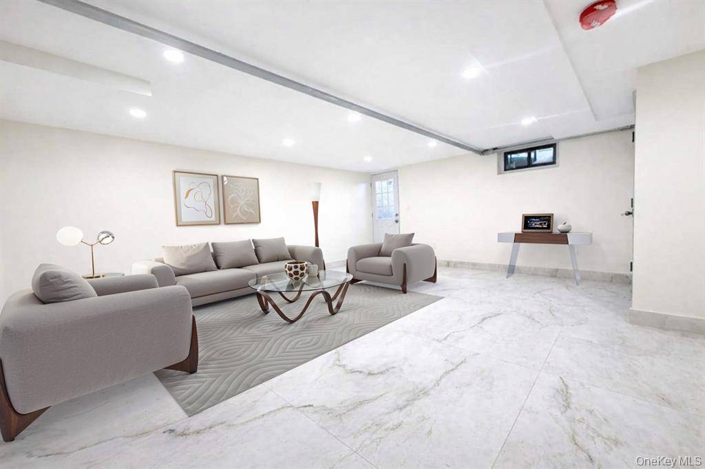 #4 photo, 73-05 Cook Ave, Middle Village , NY 11379