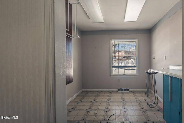 #10 photo, 8 Medical Arts Lane, Saratoga Springs , NY 12866