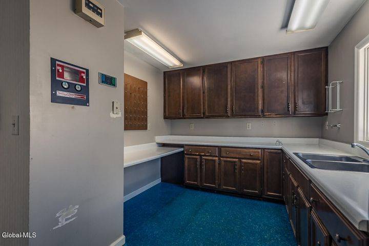 #22 photo, 8 Medical Arts Lane, Saratoga Springs , NY 12866