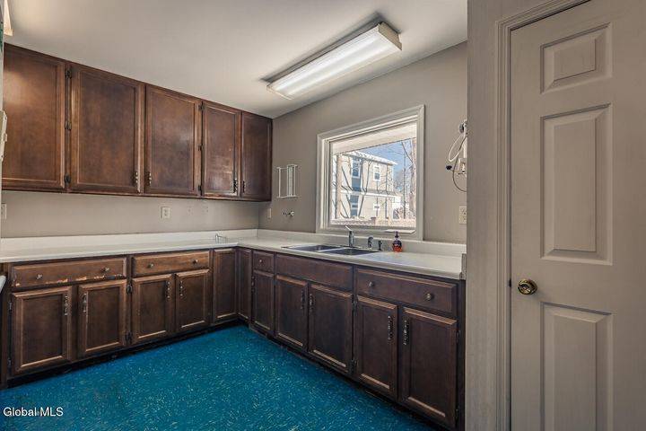 #23 photo, 8 Medical Arts Lane, Saratoga Springs , NY 12866