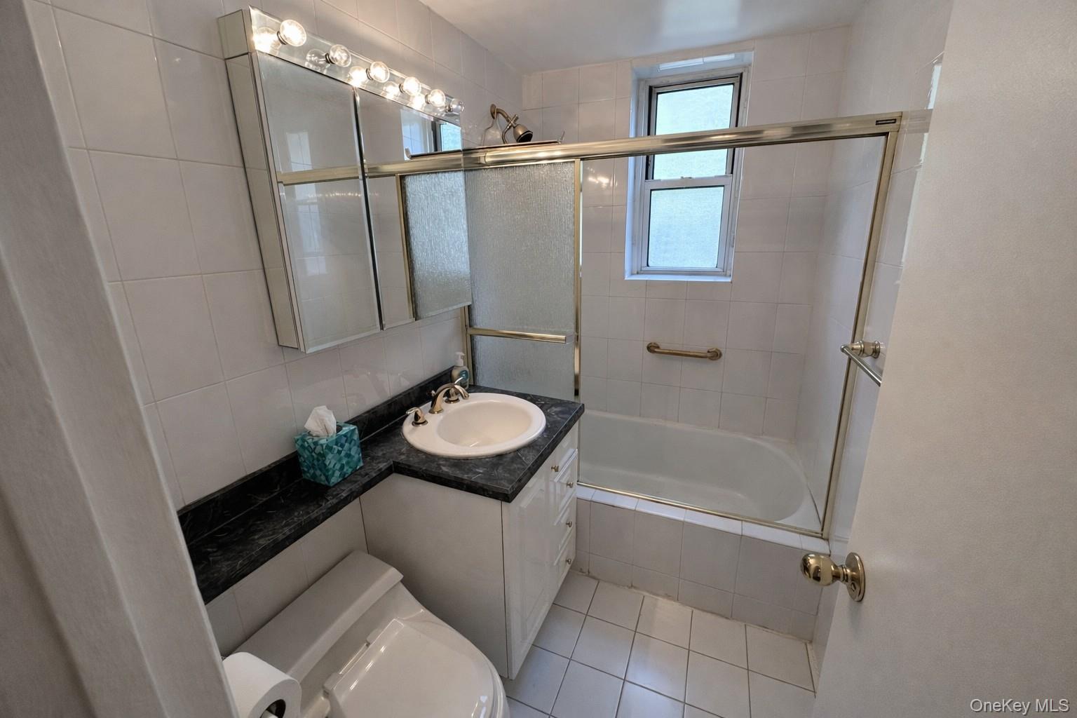 #15 photo, 209-25 18th Avenue, Bayside , NY 11360