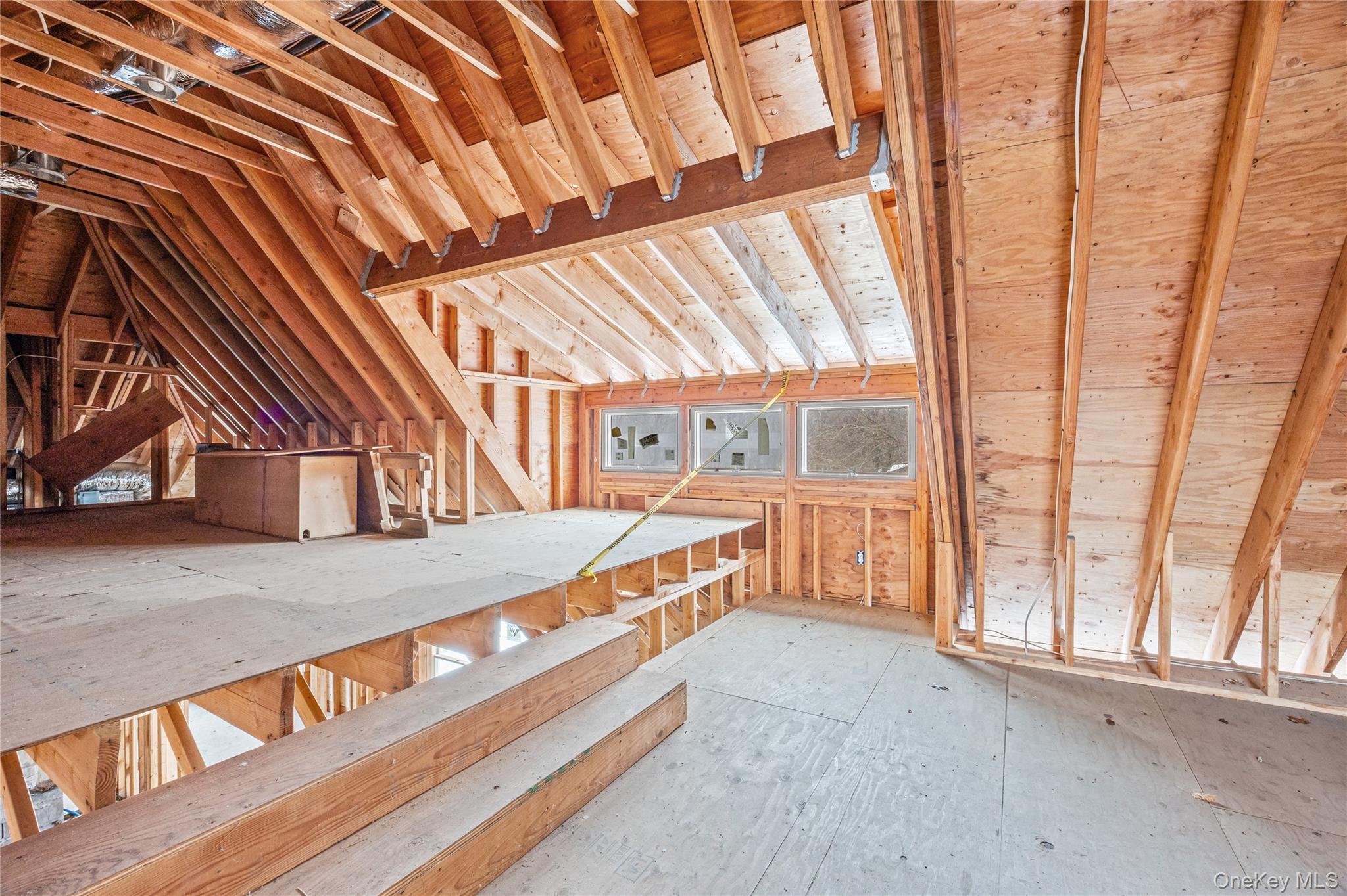 #18 photo, 31 Valentine Road, Shoreham , NY 11786