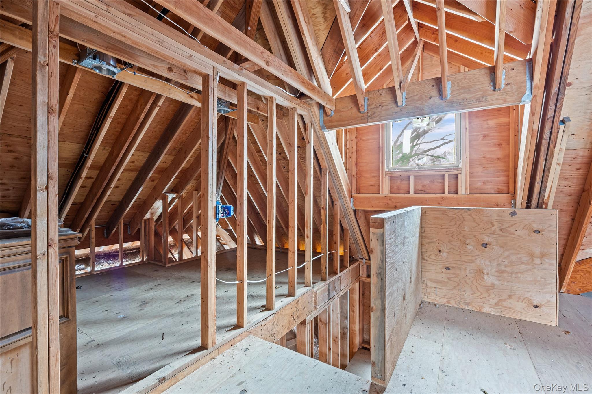 #19 photo, 31 Valentine Road, Shoreham , NY 11786