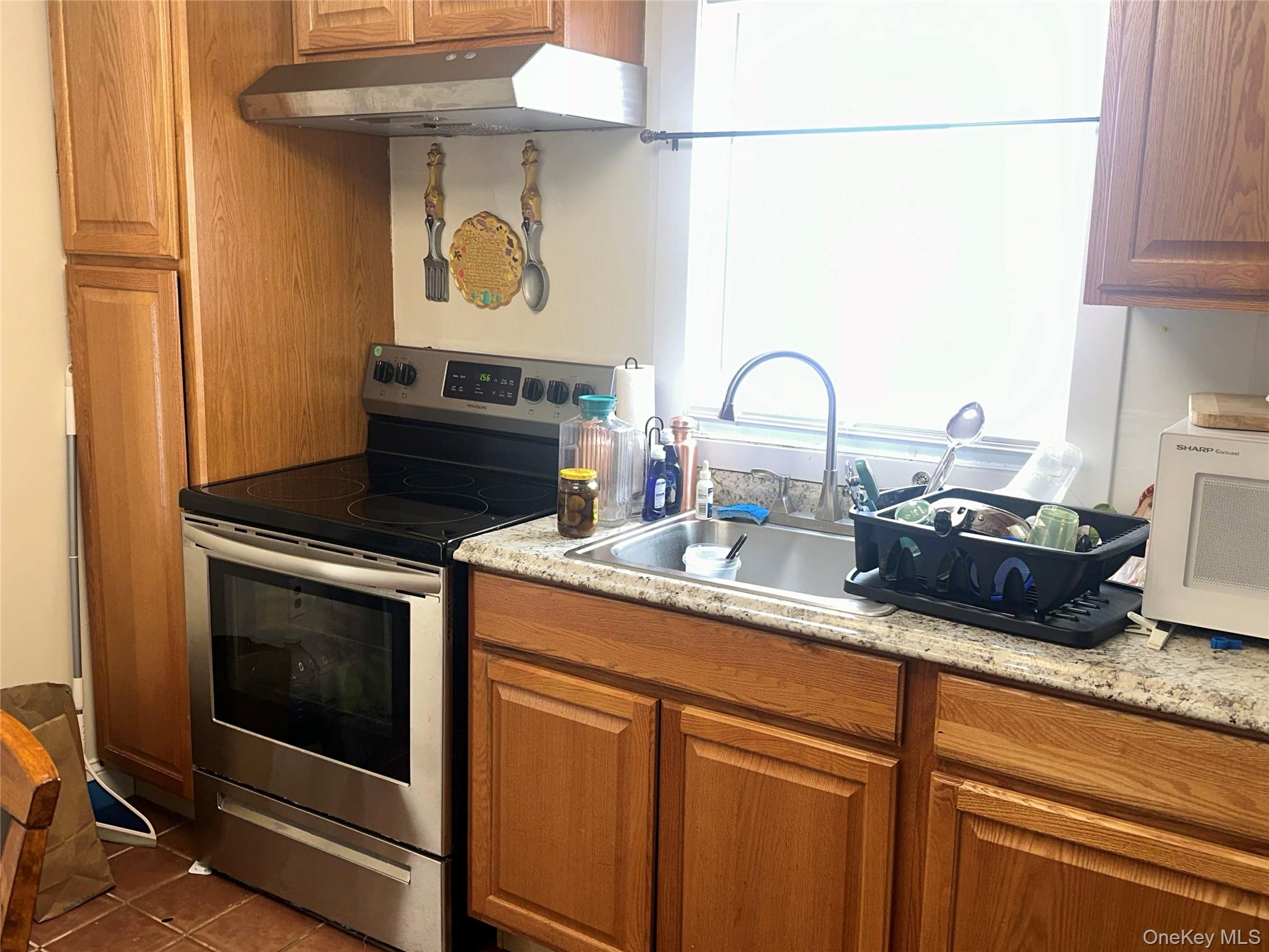 #4 photo, 23 Hemlock Street, Wyandanch , NY 11798