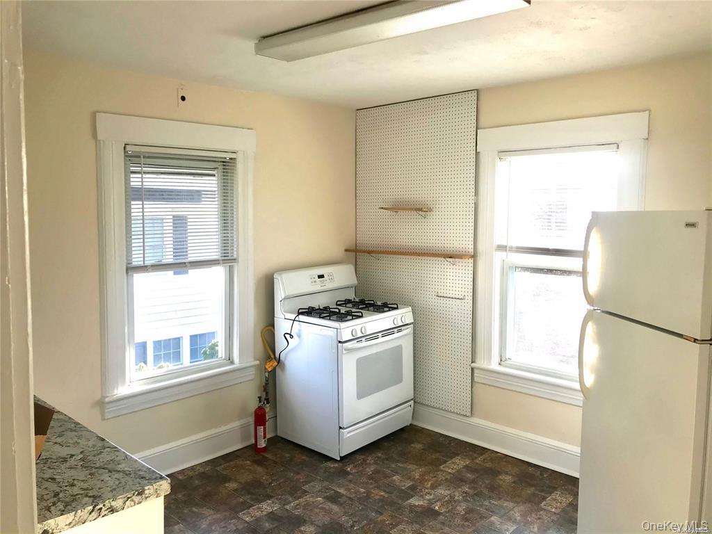 #7 photo, 40 Southard Avenue, Rockville Centre , NY 11570