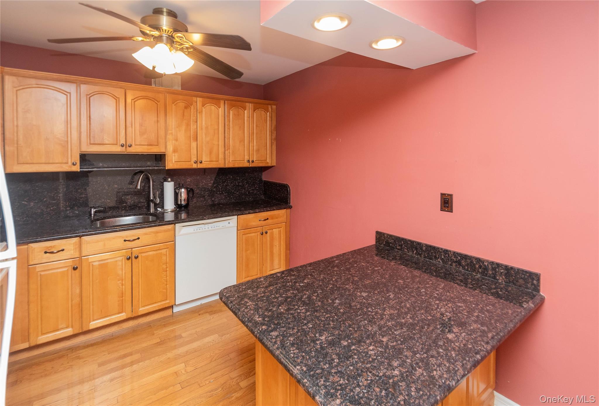 #7 photo, 113 Village Road, Yorktown Heights , NY 10598