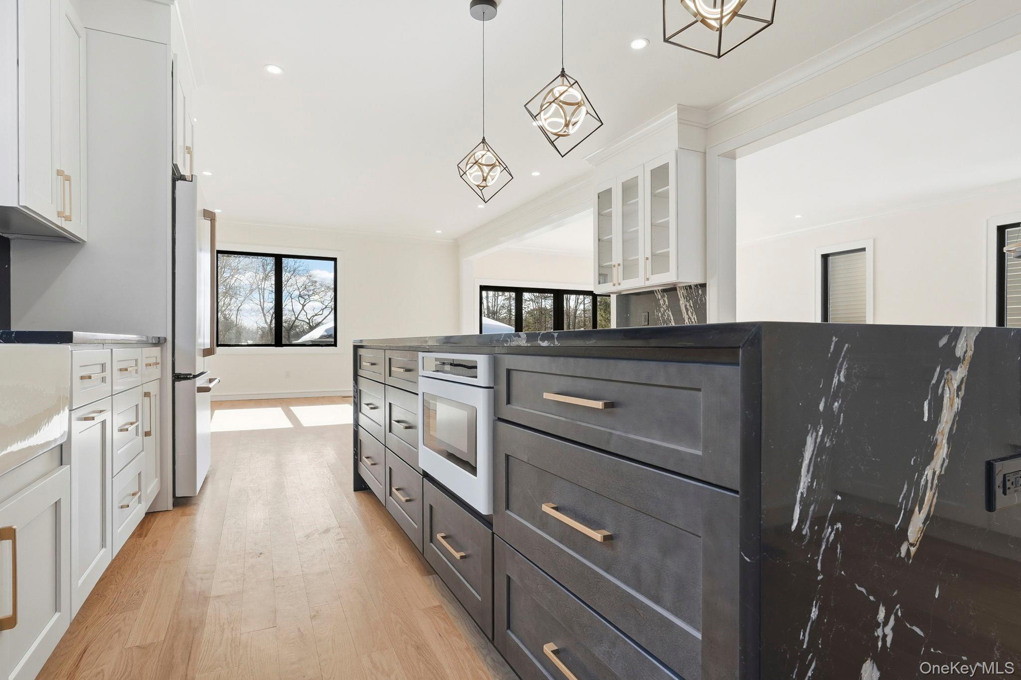 #20 photo, 31 Gedney Way, White Plains , NY 10605