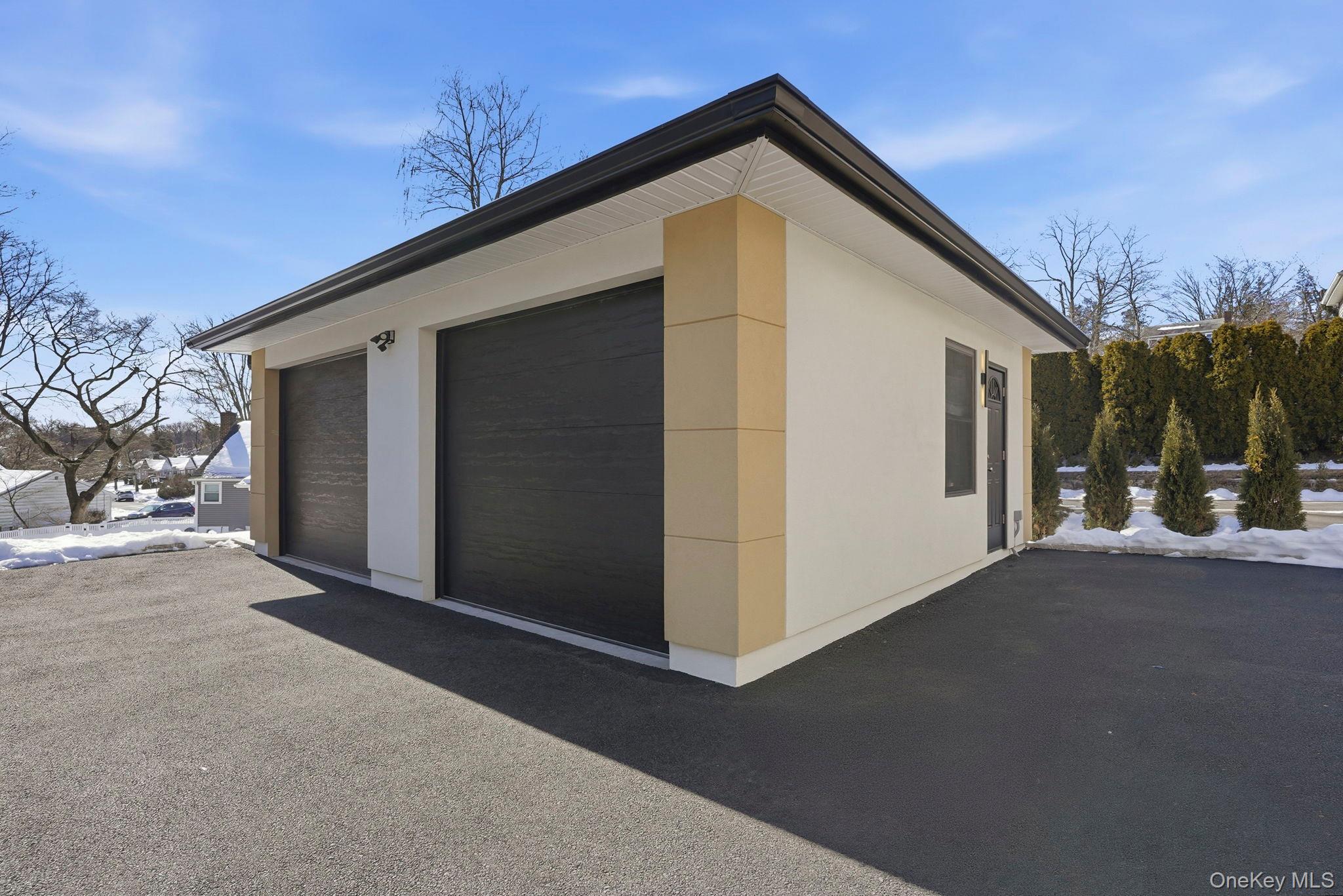 #9 photo, 31 Gedney Way, White Plains , NY 10605