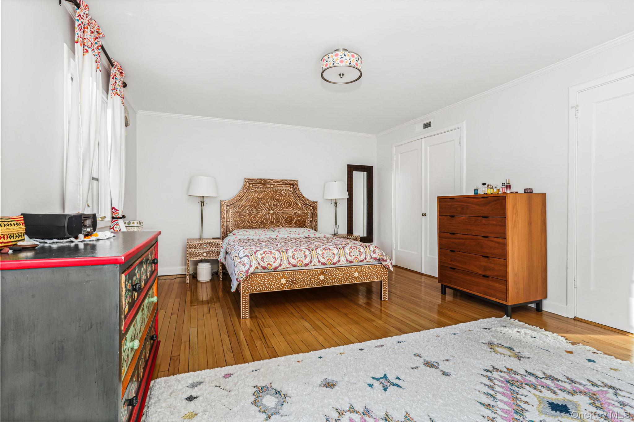 #14 photo, 3 Park Avenue Terrace, Bronxville , NY 10708