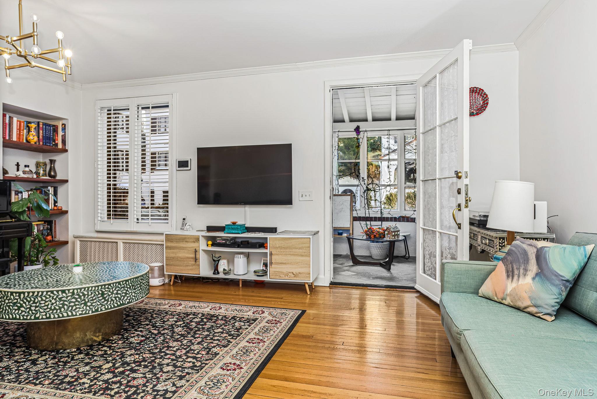 #3 photo, 3 Park Avenue Terrace, Bronxville , NY 10708