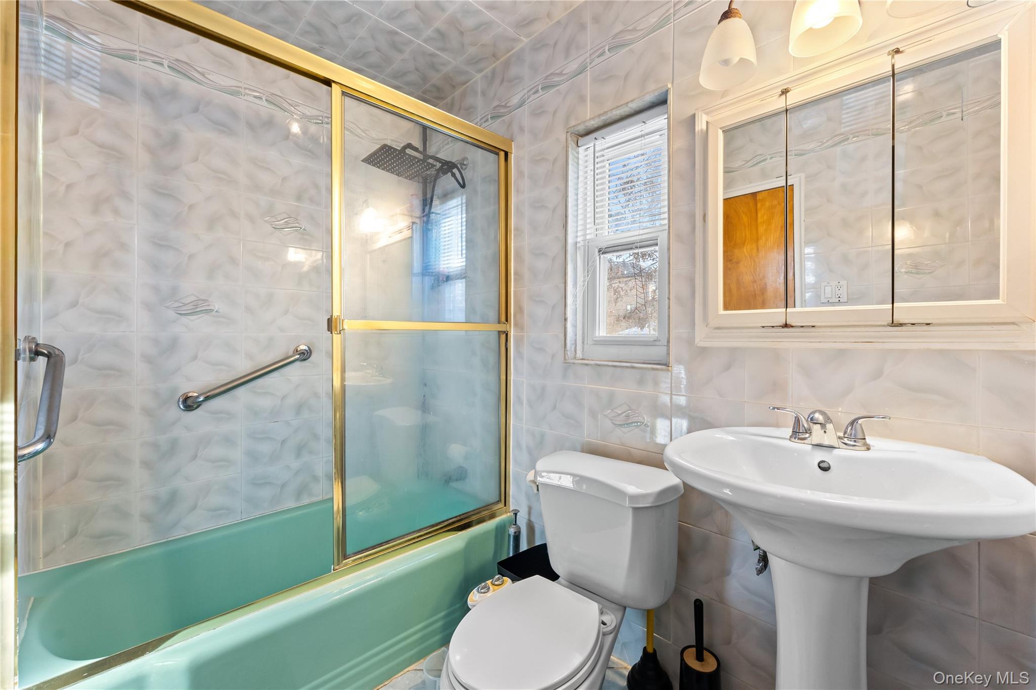 #15 photo, 2857 Wilkinson Avenue, Bronx , NY 10461