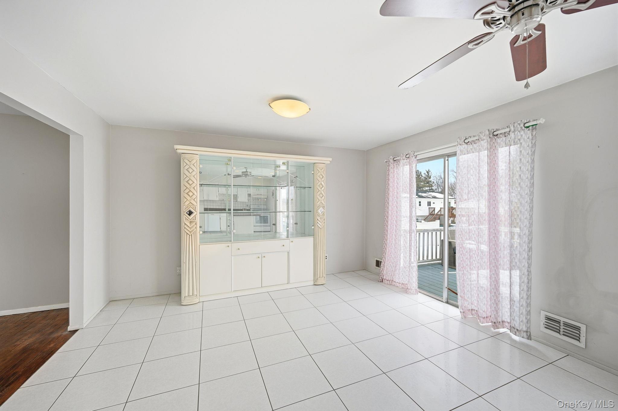 #7 photo, 40 Pittsford Way, Nanuet , NY 10954