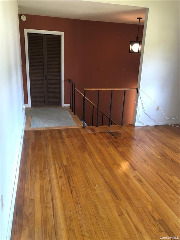 #5 photo, 35 Oxford Road, New Windsor , NY 12553