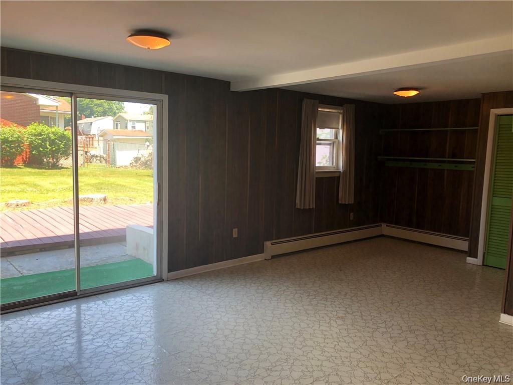 #8 photo, 35 Oxford Road, New Windsor , NY 12553