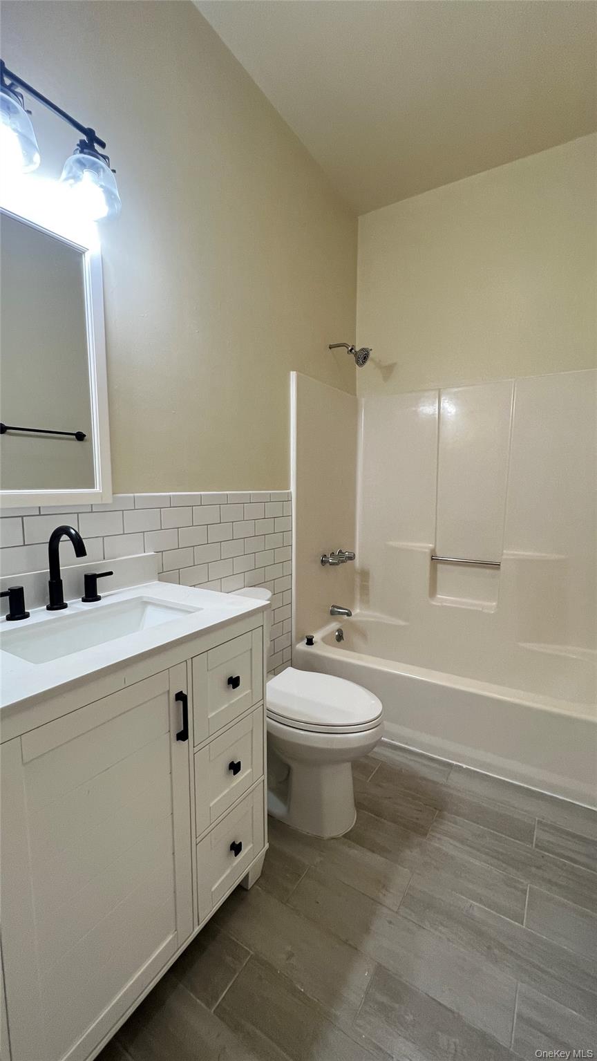 #9 photo, 74 North Street, Newburgh , NY 12550