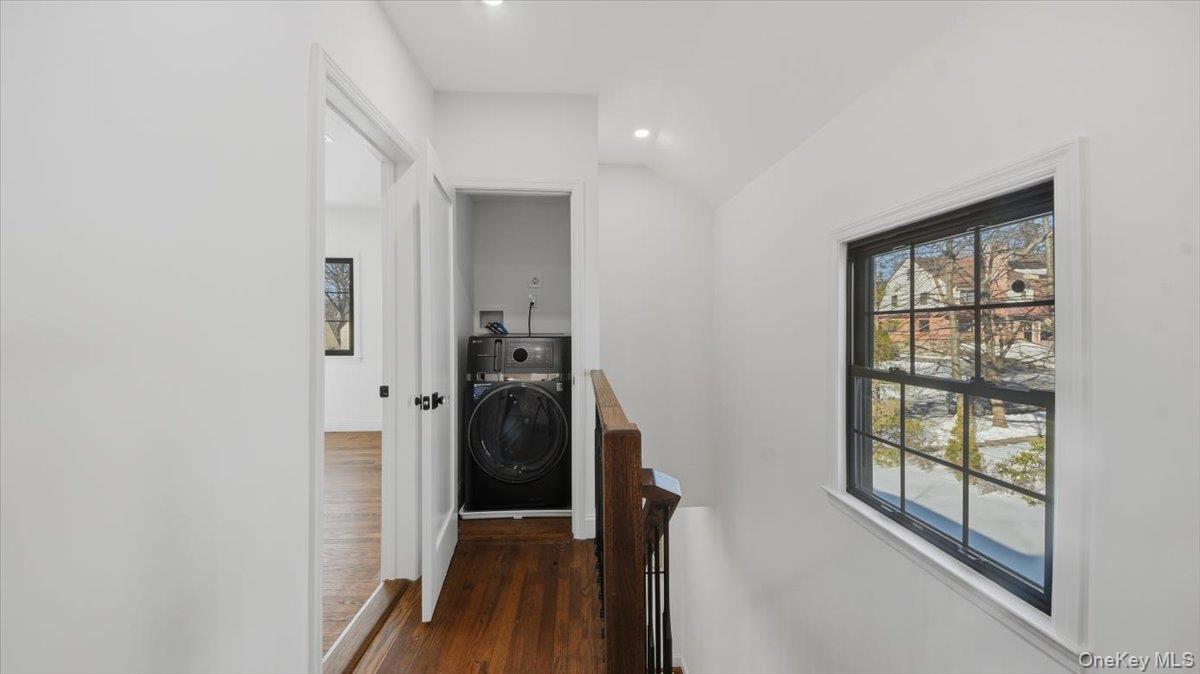 #19 photo, 18 Lakeside Drive, New Rochelle , NY 10801