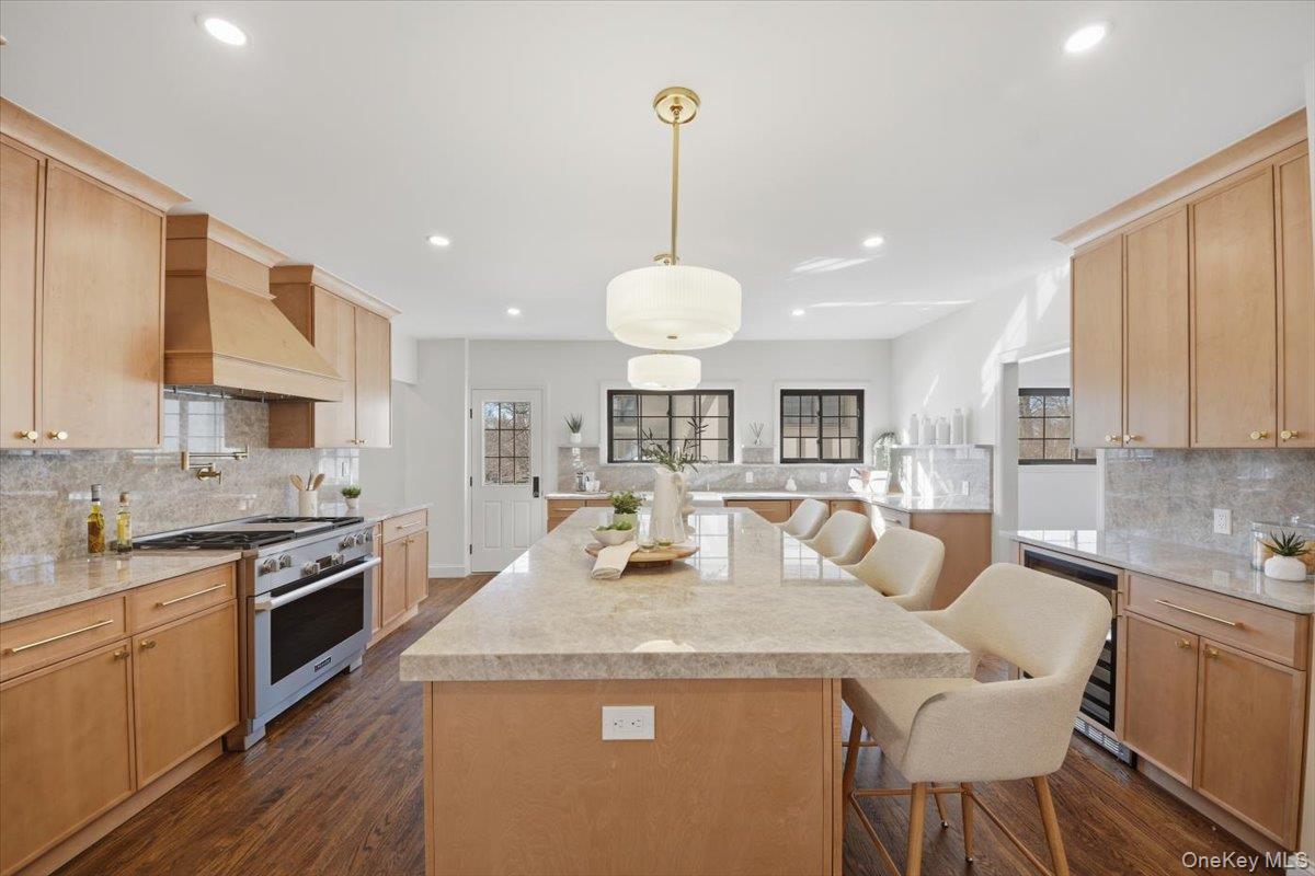 #5 photo, 18 Lakeside Drive, New Rochelle , NY 10801