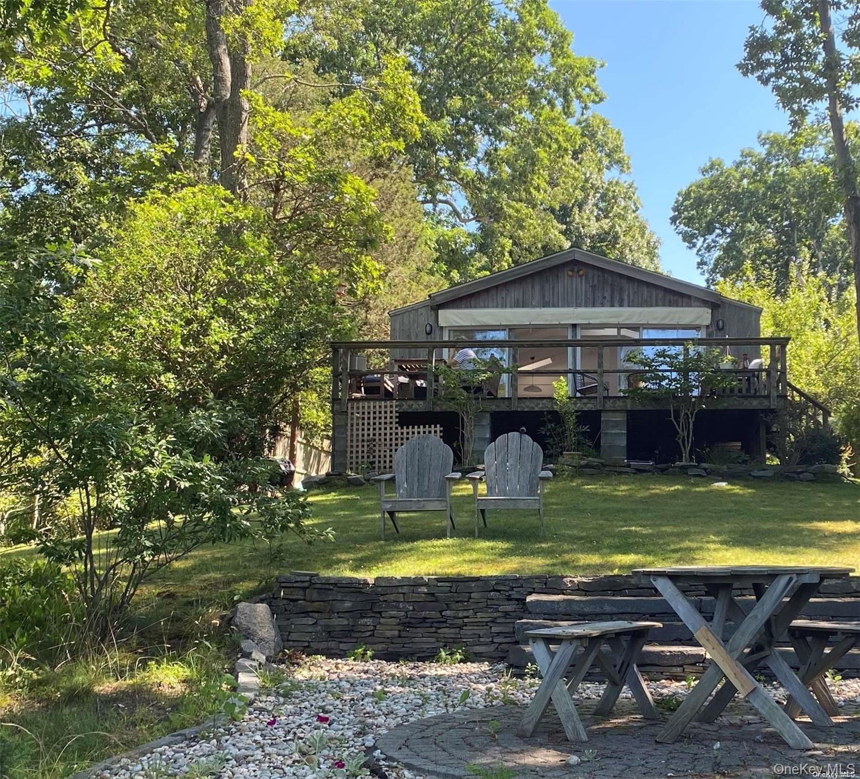 #4 photo, 1500 Trumans Path, East Marion , NY 11939