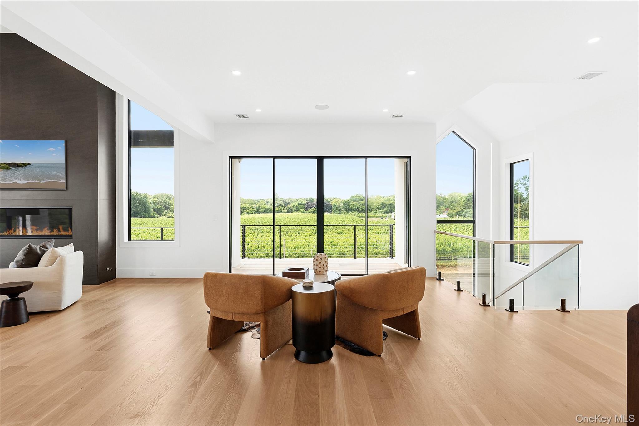 #10 photo, 19620 Soundview Avenue, Саффолк ‖ Southold , NY 11971