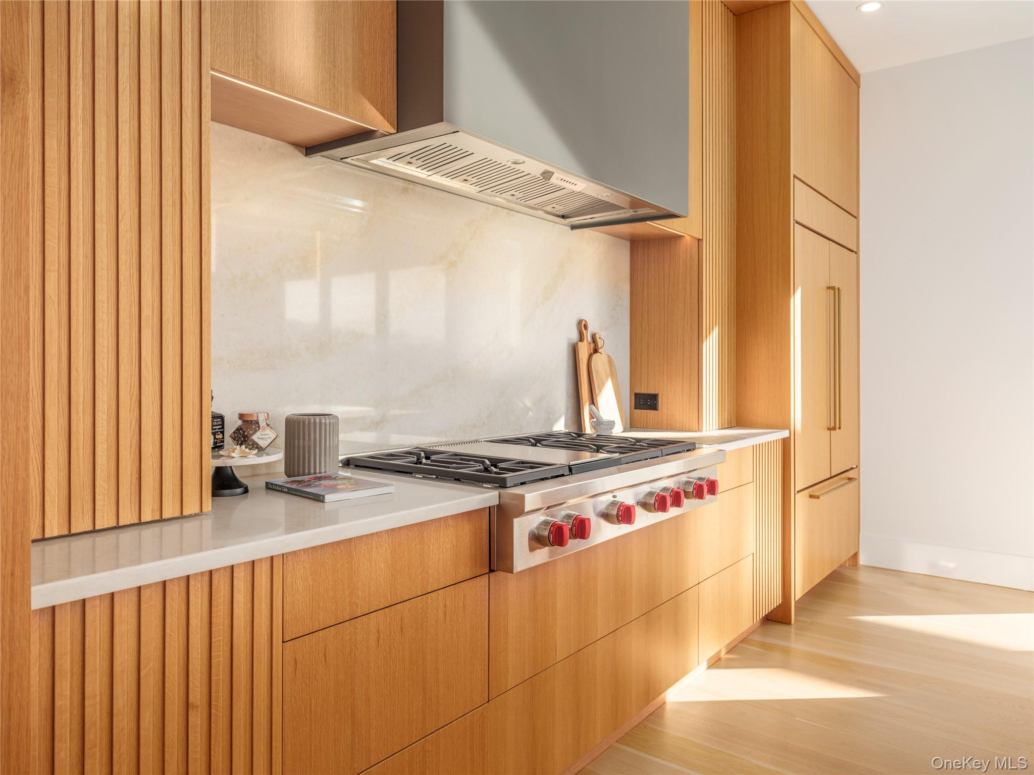 #16 photo, 19620 Soundview Avenue, Саффолк ‖ Southold , NY 11971