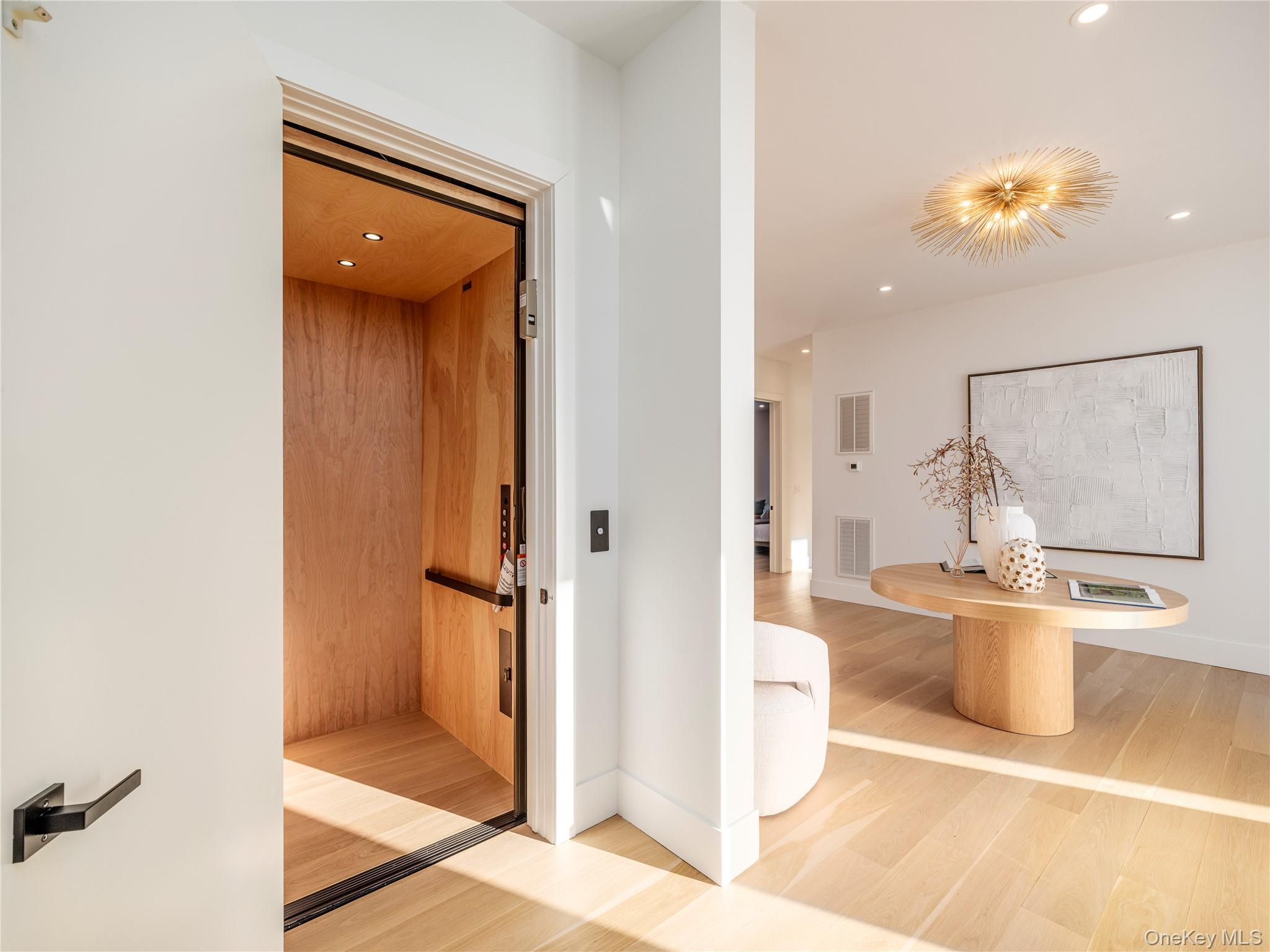 #8 photo, 19620 Soundview Avenue, Саффолк ‖ Southold , NY 11971