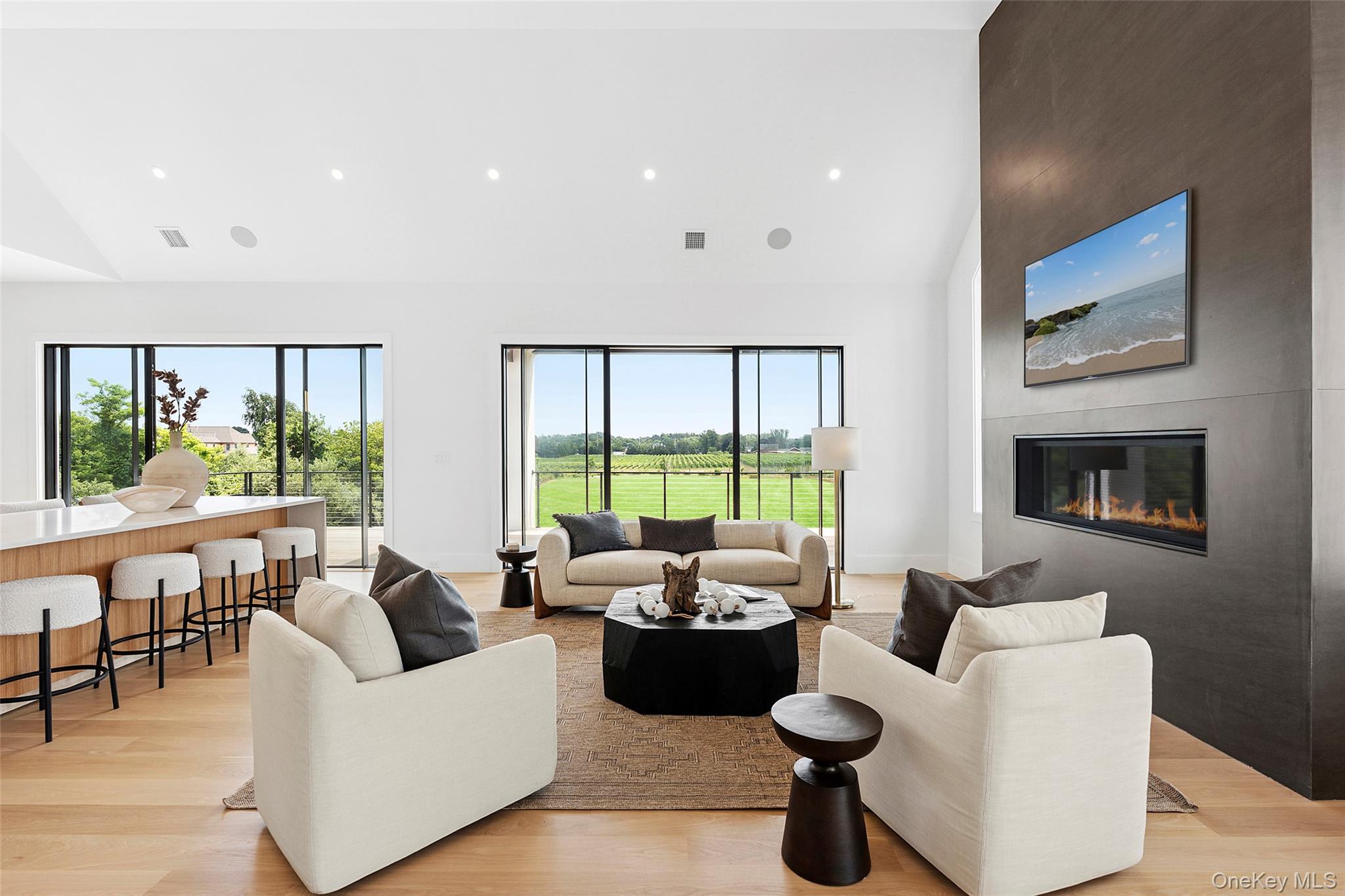 #9 photo, 19620 Soundview Avenue, Саффолк ‖ Southold , NY 11971