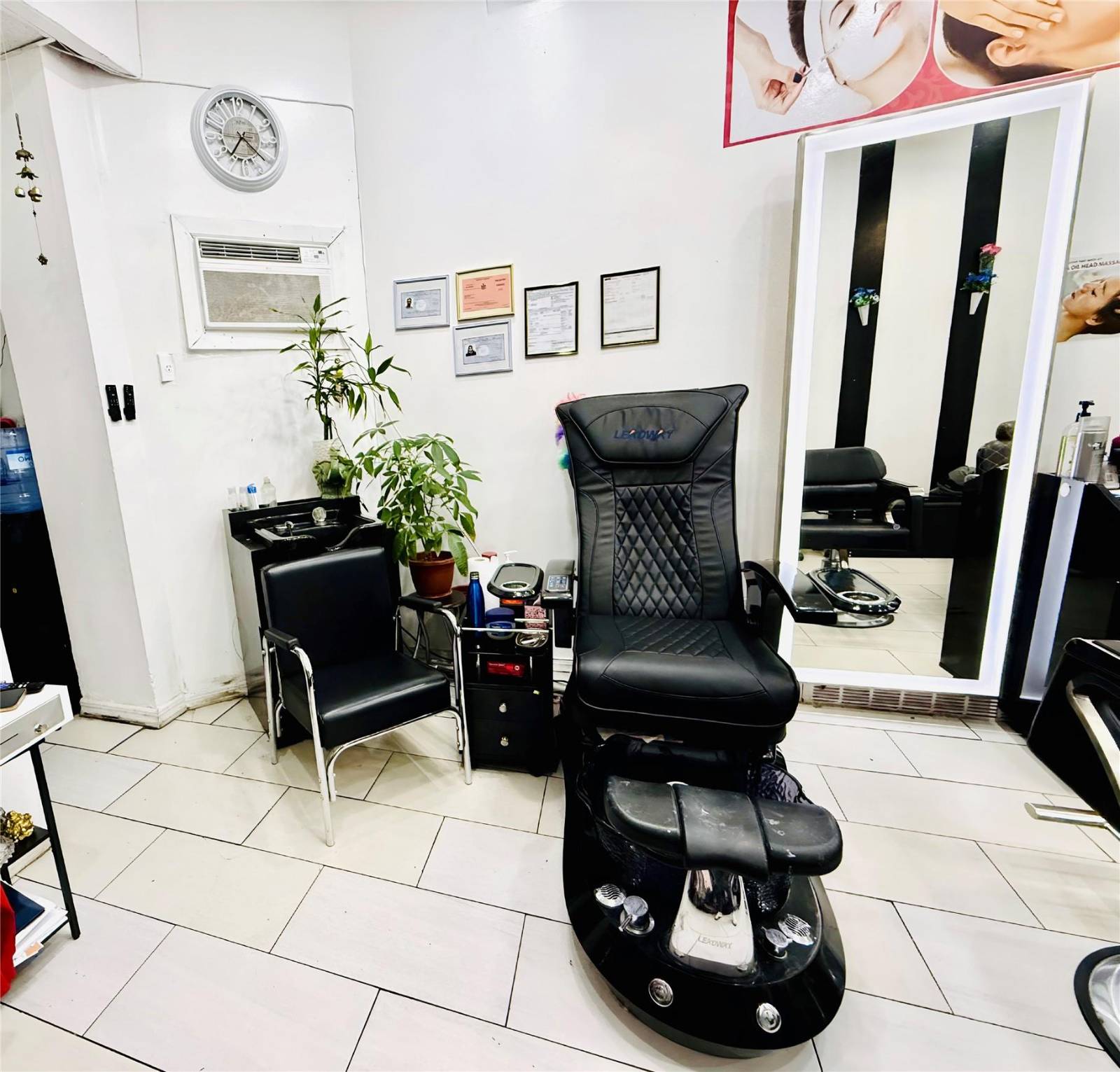 #5 photo, 4522 5th Avenue, Brooklyn, New York 11220, Kings (Brooklyn), Sunset Park , NY 11220