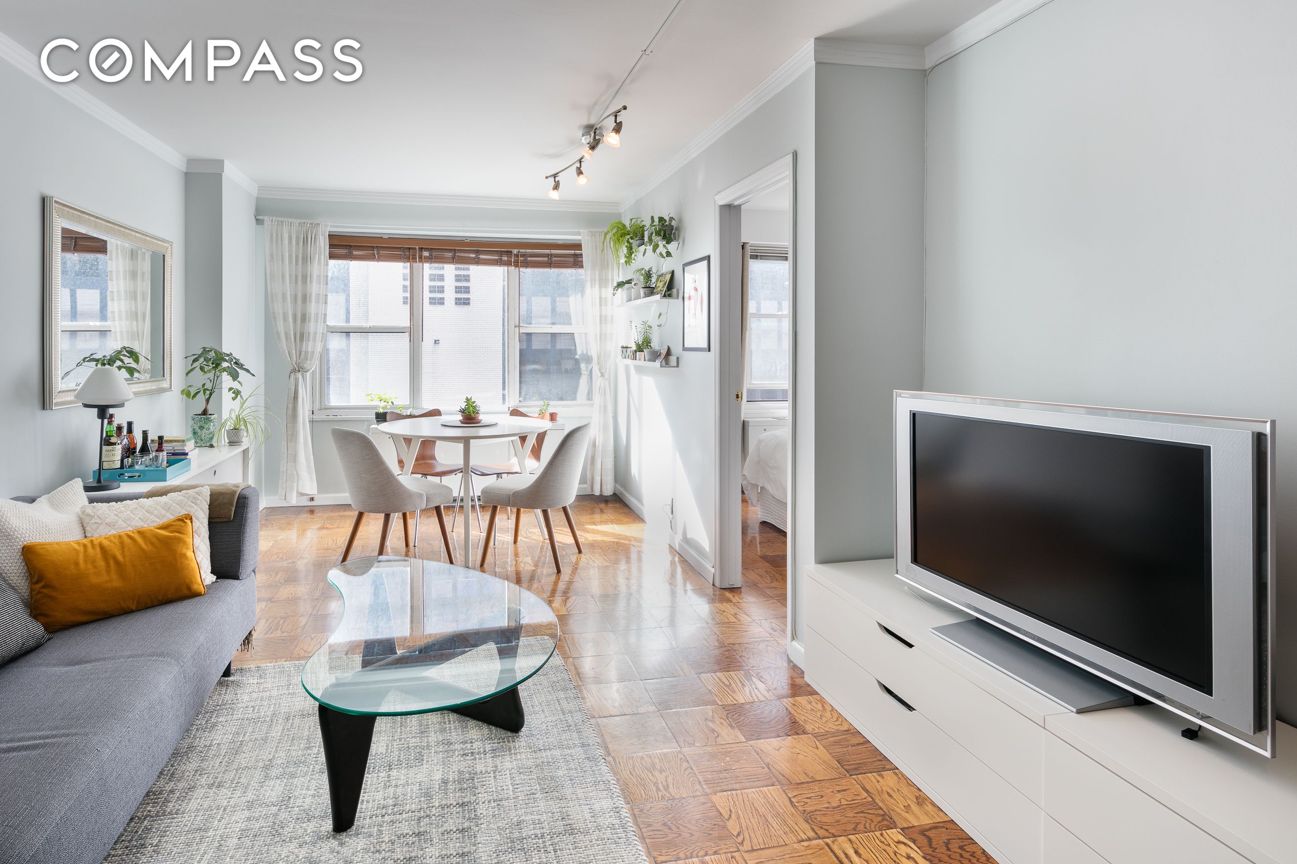 #1 photo, New York City, ম্যানহাটন Midtown East , NY 10022