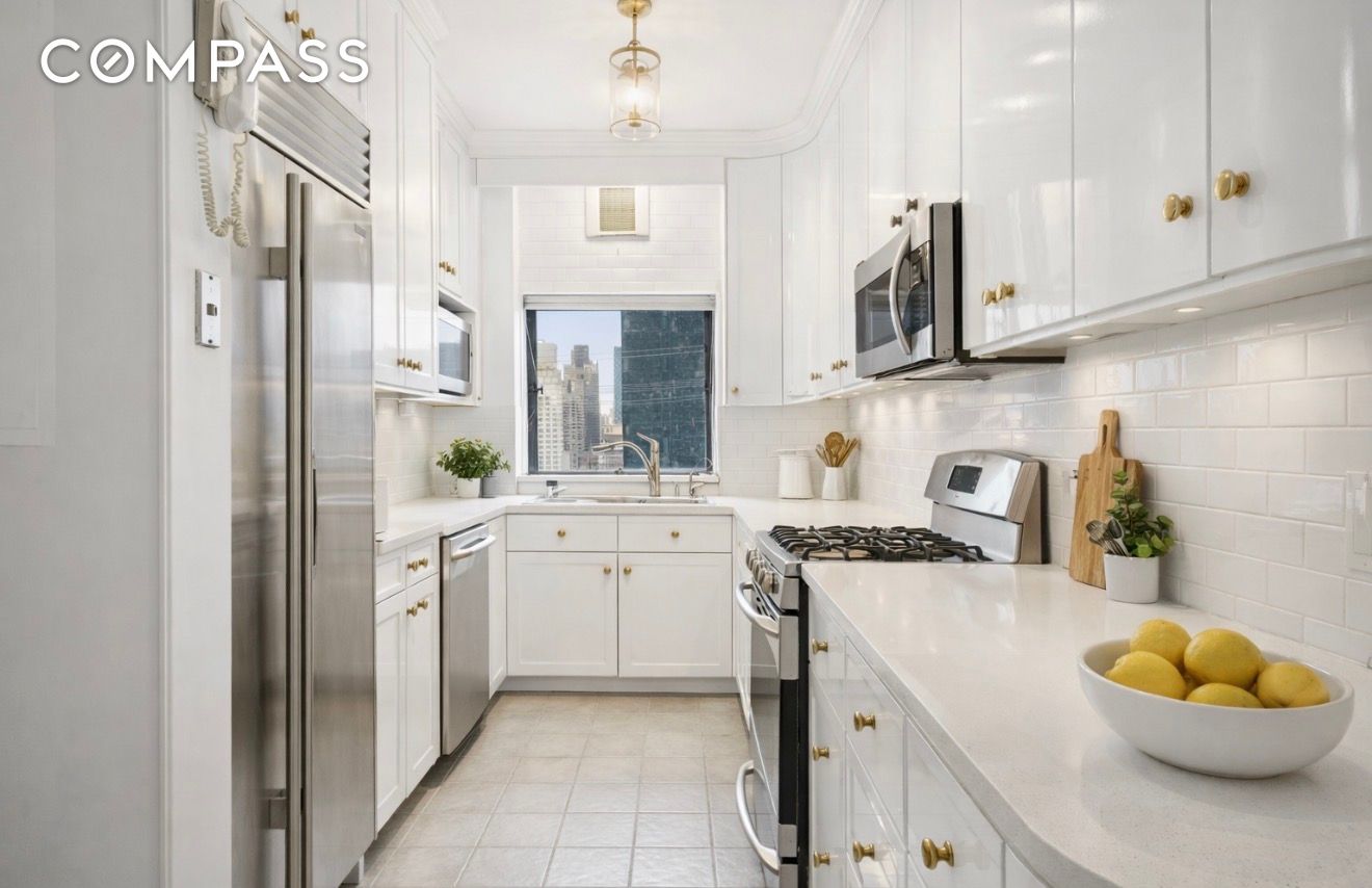 #5 photo, 425 E 58th Street, Sutton Place , NY 10022