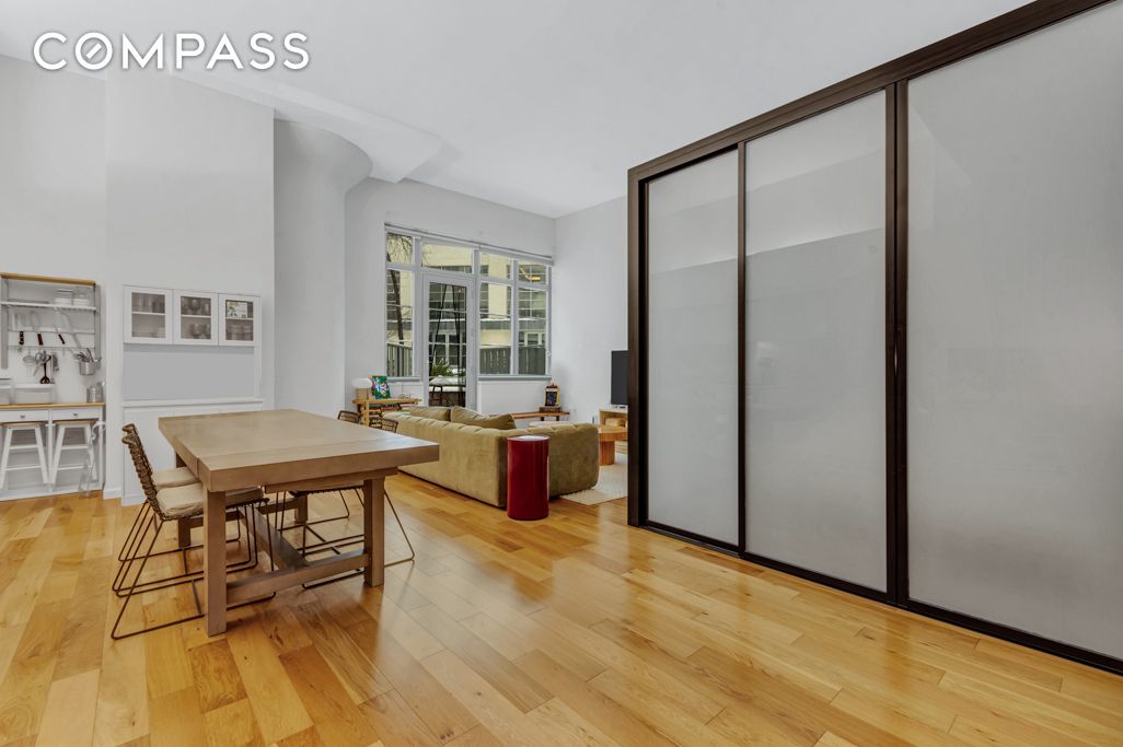 #10 photo, 27-28 Thomson Avenue, 皇后区 长岛城 Long Island City , NY 11101