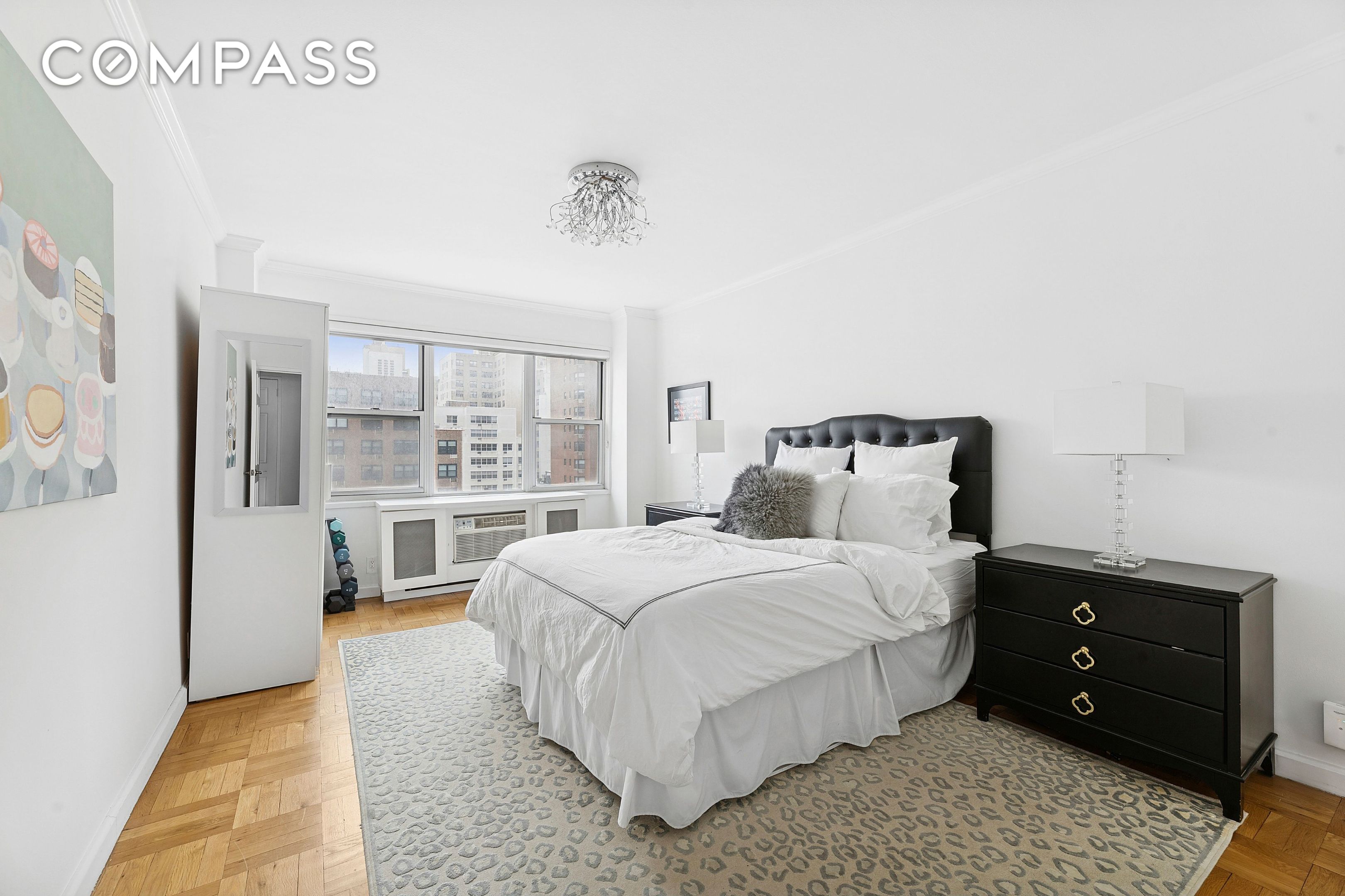#7 photo, 311 E 71st Street, מנהטן Lenox Hill , NY 10021