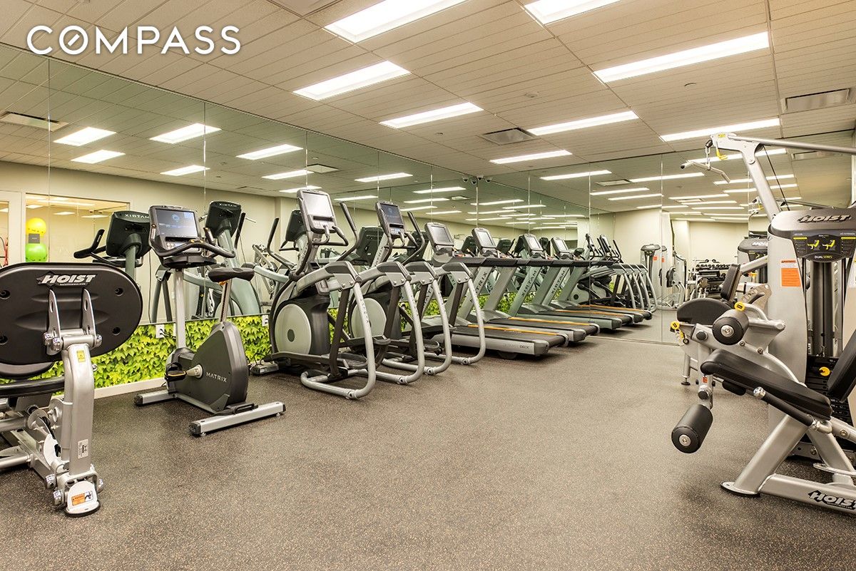 #13 photo, 282 S 5th Street, Williamsburg , NY 11211