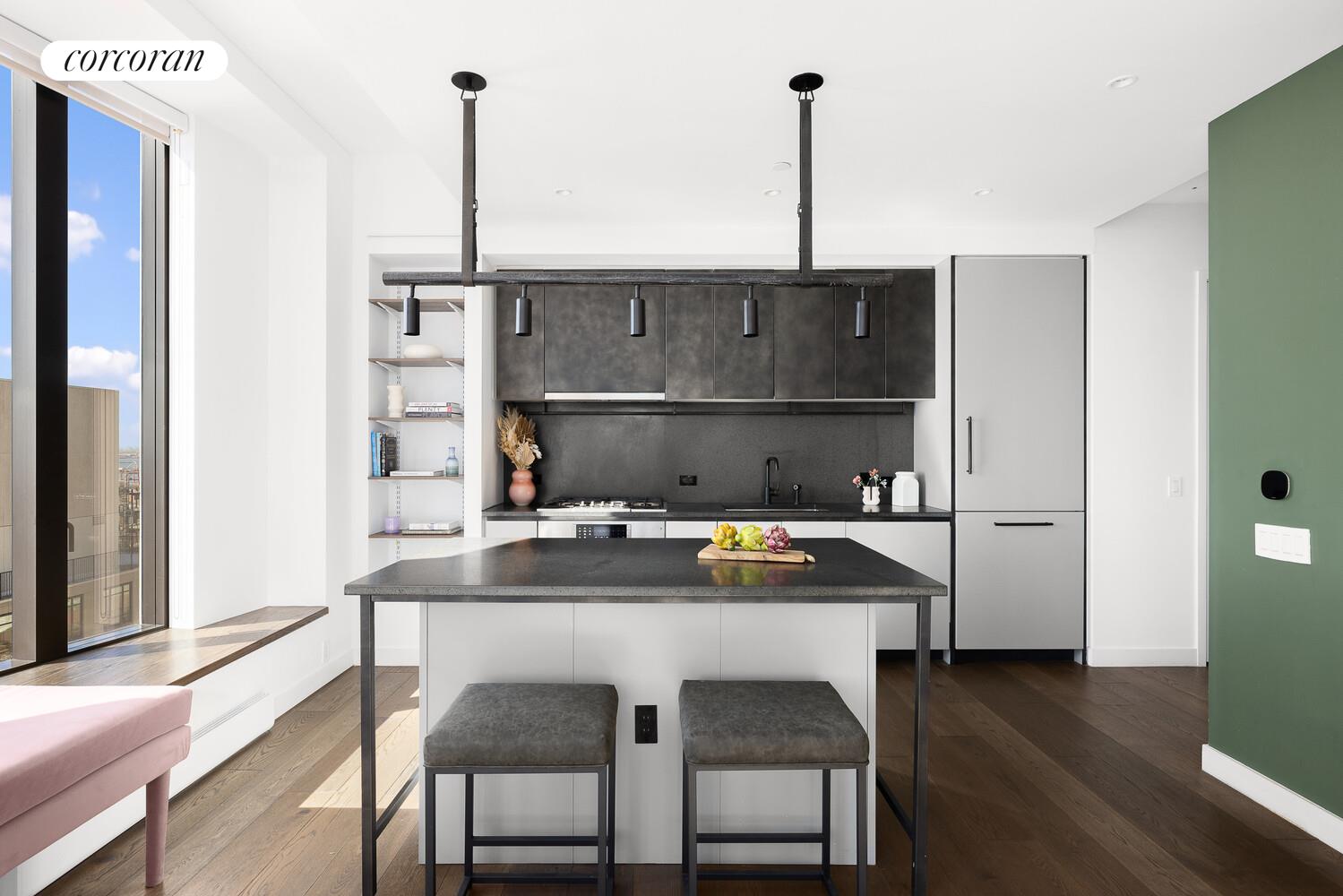 #5 photo, 11 HOYT Street, Downtown Brooklyn , NY 11201