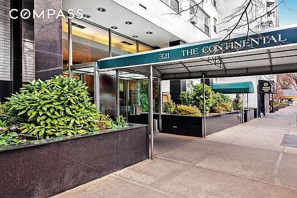 #7 photo, New York City, Midtown East , NY 10017