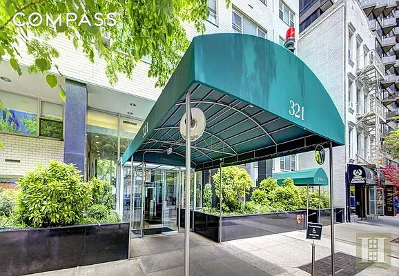 #8 photo, New York City, Midtown East , NY 10017