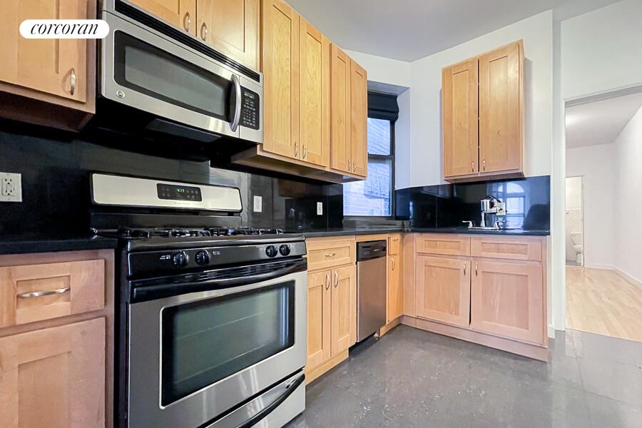 #2 photo, New York City, Lincoln Square , NY 10023