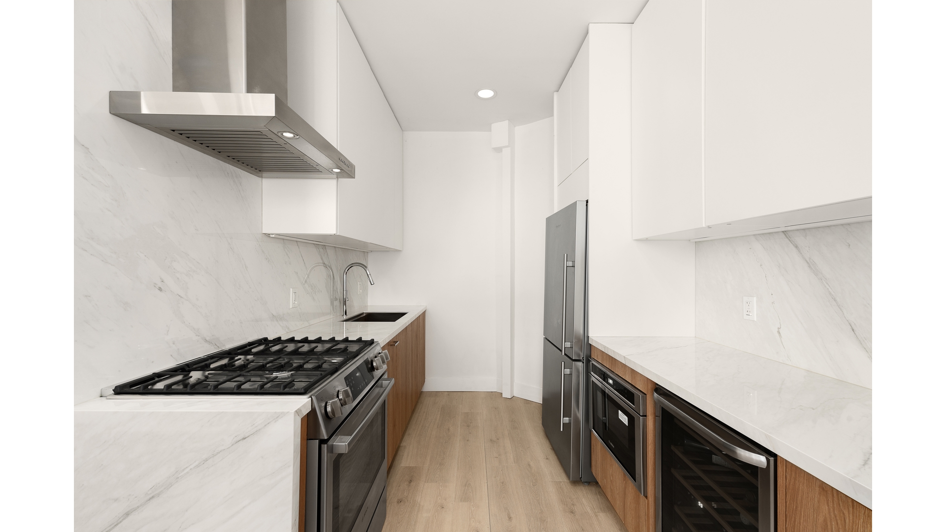 #3 photo, 66 MADISON Avenue, NoMad , NY 10016