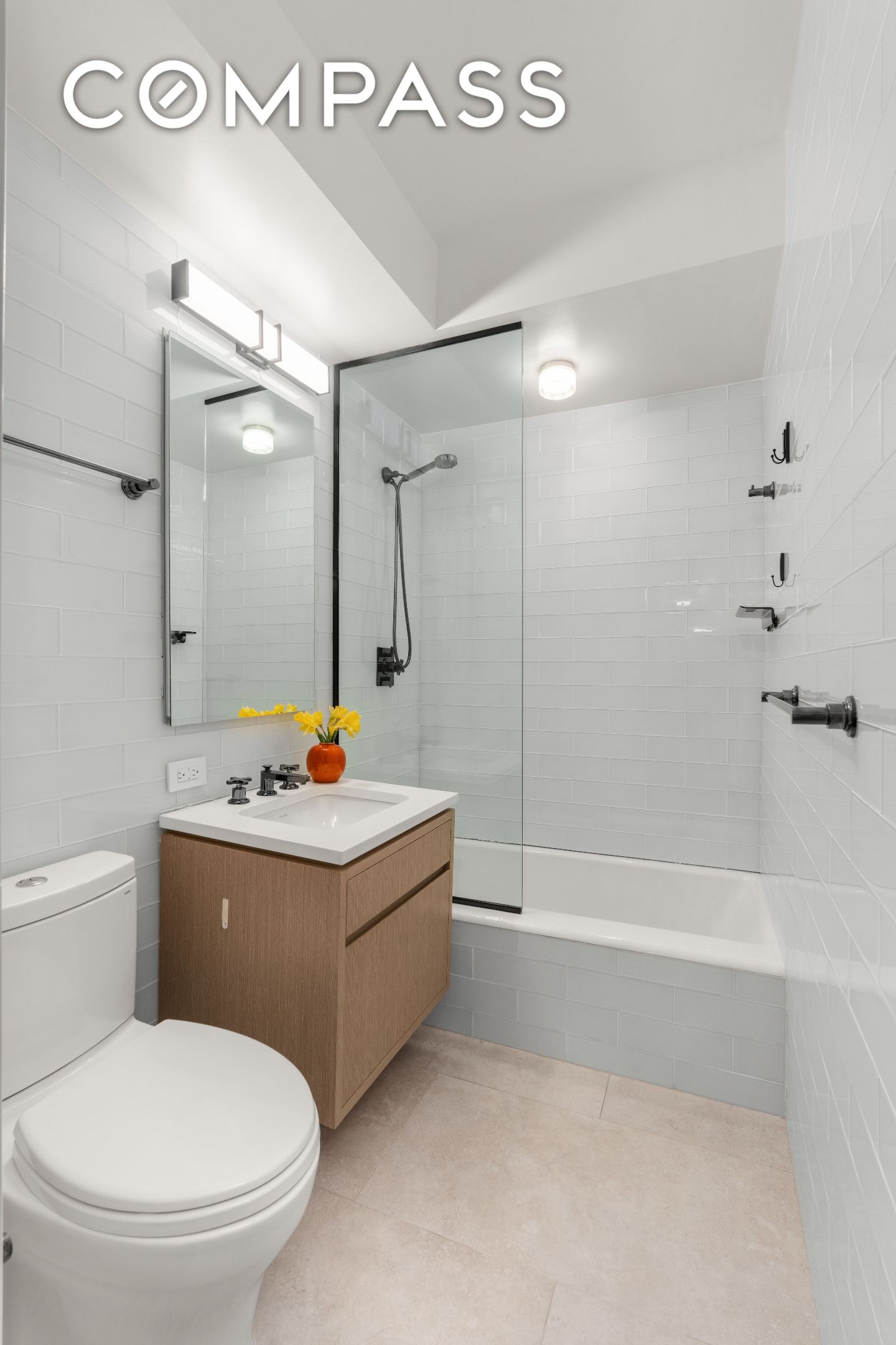 #10 photo, 35 E 85th Street, Upper East Side , NY 10028