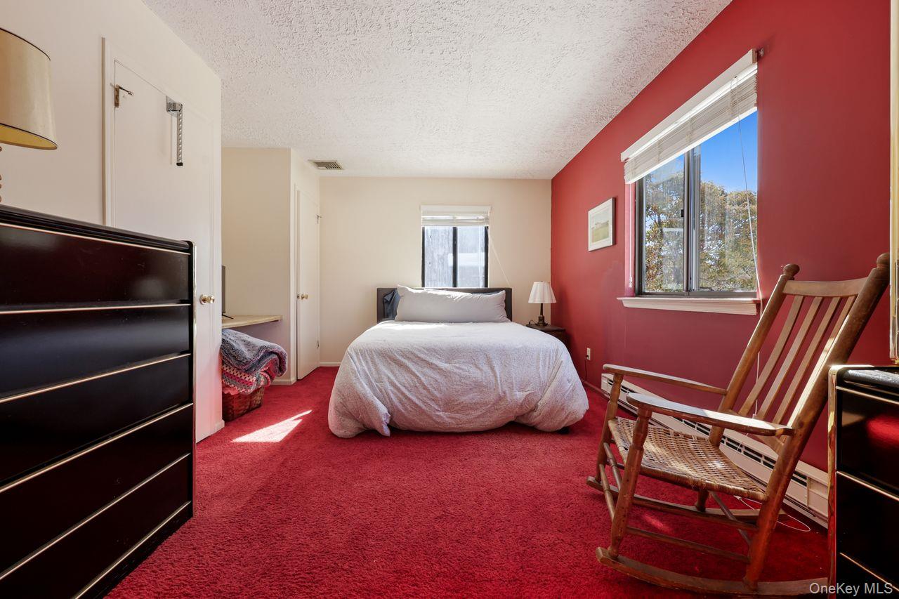 #20 photo, 667 Milltown Road, Brewster , NY 10509